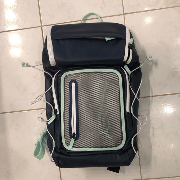 oakley 90's square backpack
